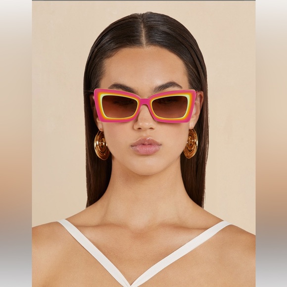 Cult Gaia Zaza Sunglasses Dragonfruit Multicolor Sunnies Chic Fashionable NWT - Picture 2 of 9